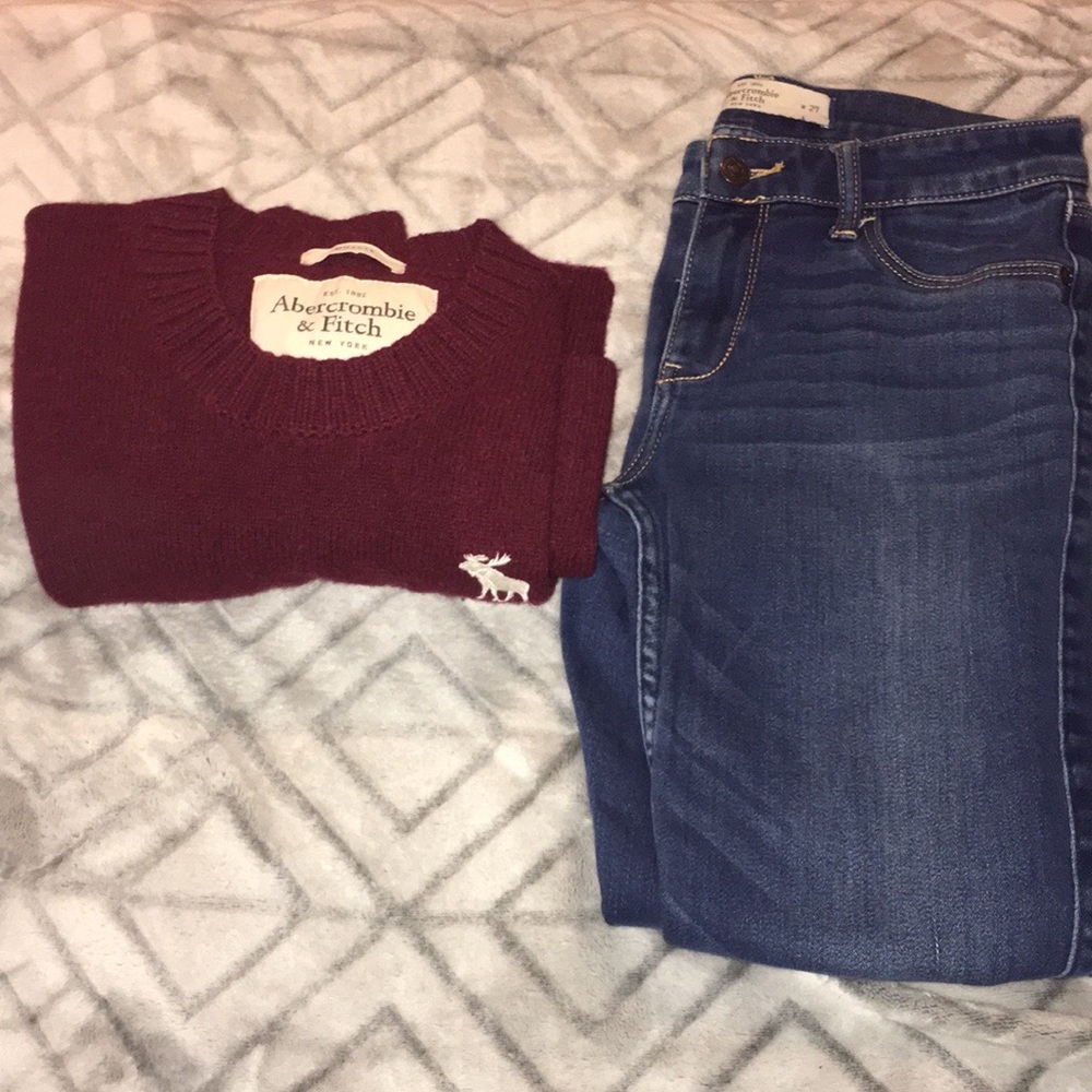 Abercrombie & Fitch | Sweater And Skinny Jeans